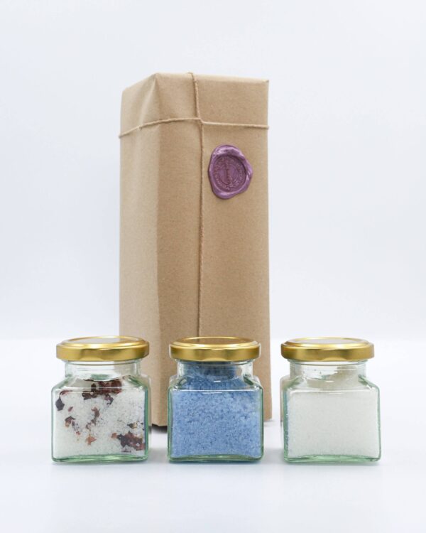 The Calming collection contains three of our magnificent bath salts. Rose & Ylang, is a beautiful aromatic floral scent including rose petals to make your bath even more of a special treat. Blue Bay Rum, is a lovely sweet rum scent perfect for a scent that's a little different. Finally Coconut & Almond is a gorgeous relaxing scent, perfect for those simple bath times. A fantastic gift for someone or yourself as a special treat for birthdays to Christmas.